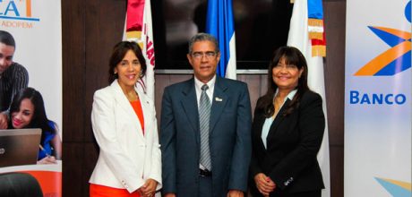 Fotografía de la Firma-convenio--UNEV Banco Adopem FMBBVA